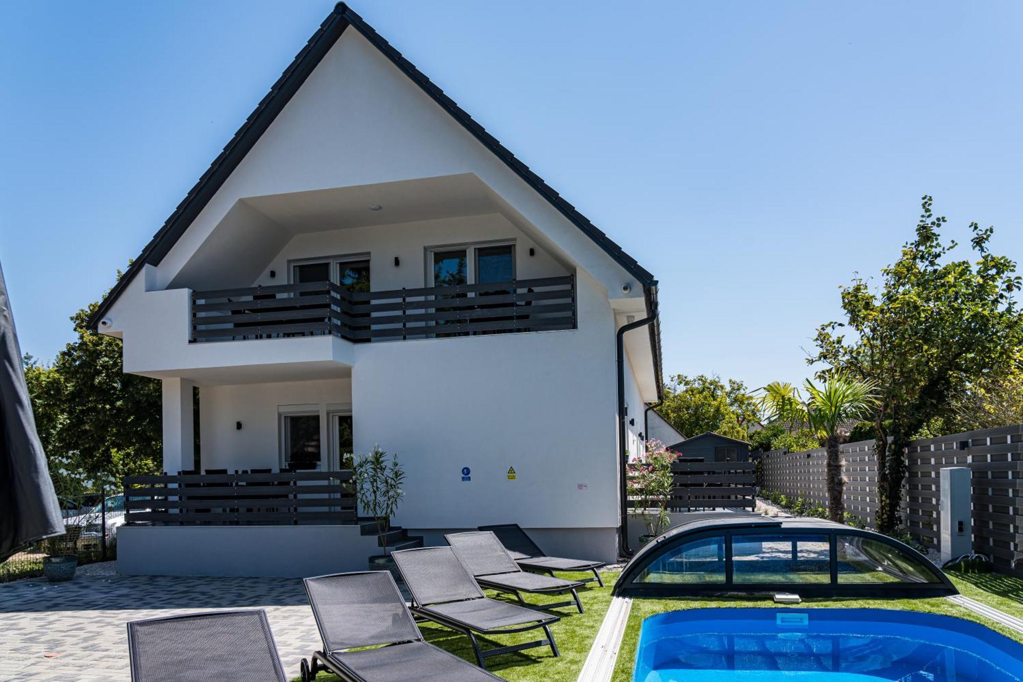 Balatonic Lime Apartmanhaz Siófok Extérieur photo